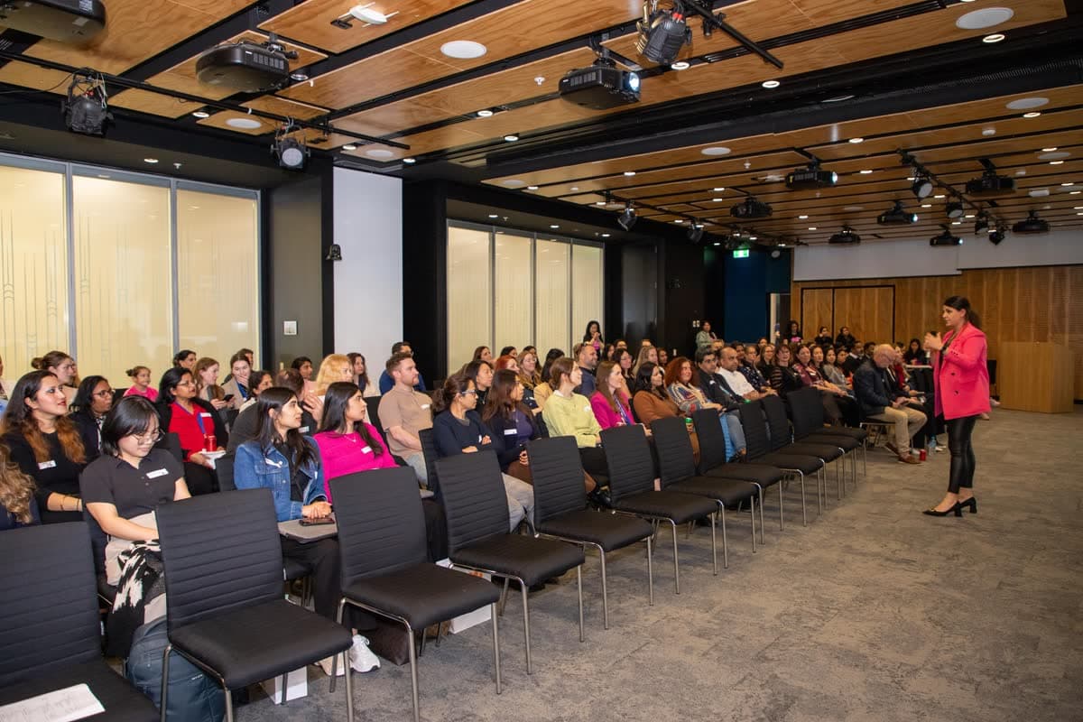 Harness the Power of Data and AI photo 2